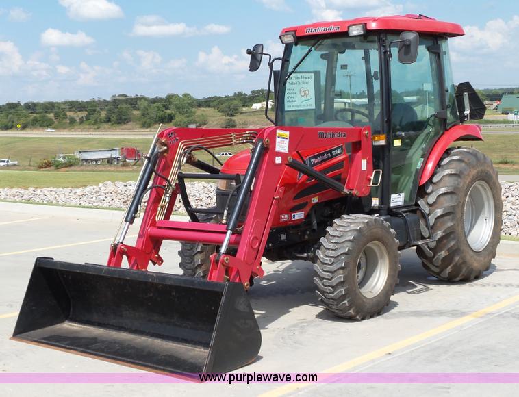 image for item DB4519 2014 Mahindra 5010HST MFWD tractor