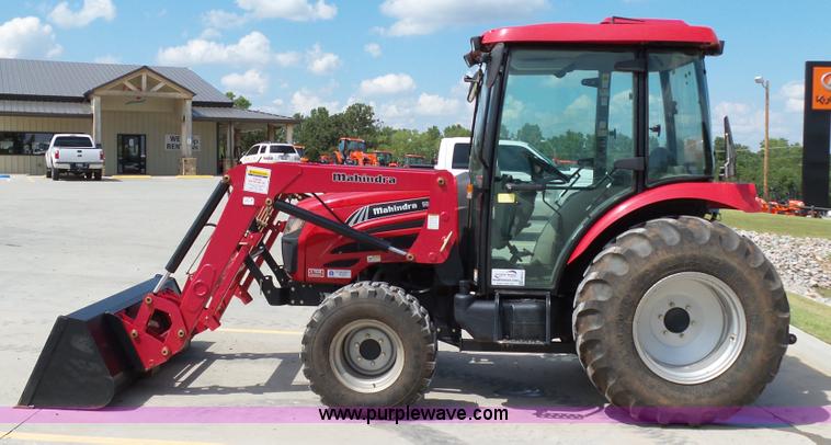 image for item DB4519 2014 Mahindra 5010HST MFWD tractor