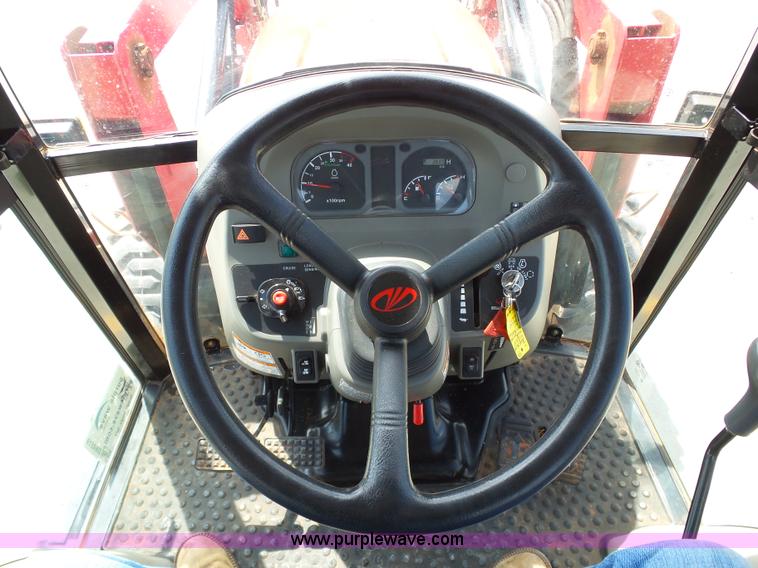 image for item DB4519 2014 Mahindra 5010HST MFWD tractor