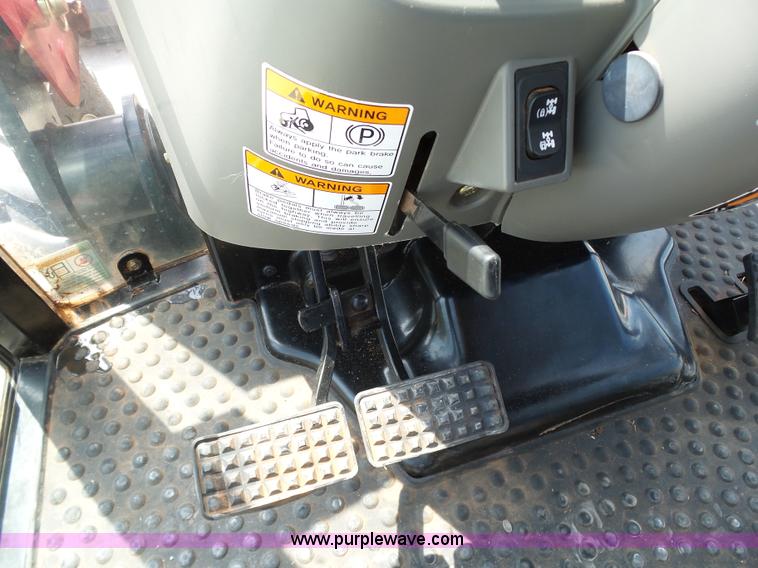 image for item DB4519 2014 Mahindra 5010HST MFWD tractor