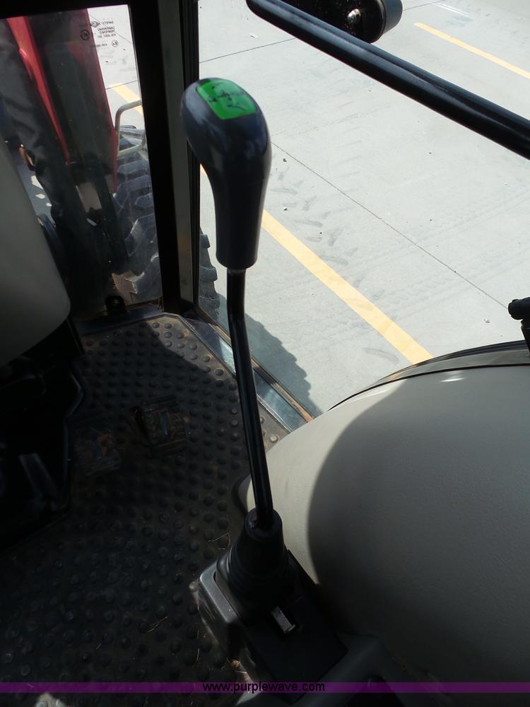 image for item DB4519 2014 Mahindra 5010HST MFWD tractor