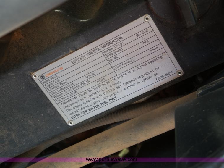 image for item DB4519 2014 Mahindra 5010HST MFWD tractor