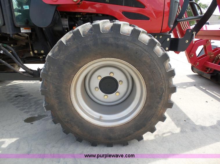 image for item DB4519 2014 Mahindra 5010HST MFWD tractor