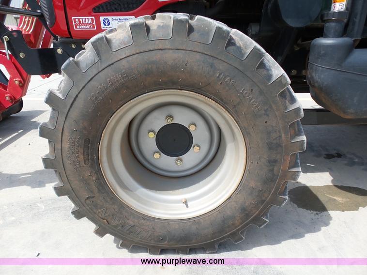 image for item DB4519 2014 Mahindra 5010HST MFWD tractor