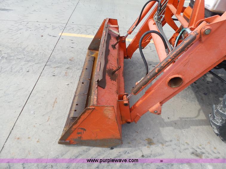 image for item DB4520 Kubota L3010GST MFWD tractor