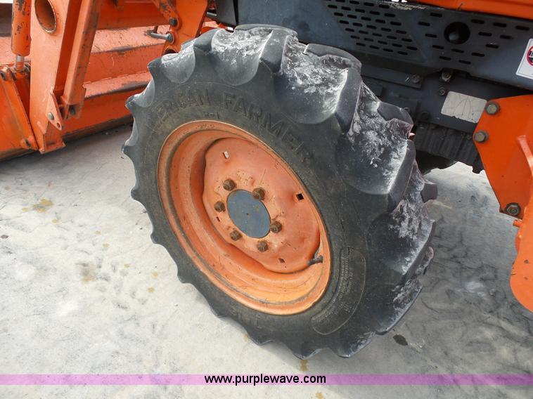 image for item DB4520 Kubota L3010GST MFWD tractor