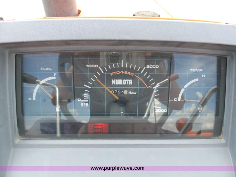 image for item DB4521 1985 Kubota L2250D MFWD tractor