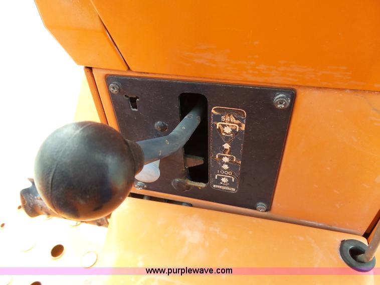 image for item DB4521 1985 Kubota L2250D MFWD tractor