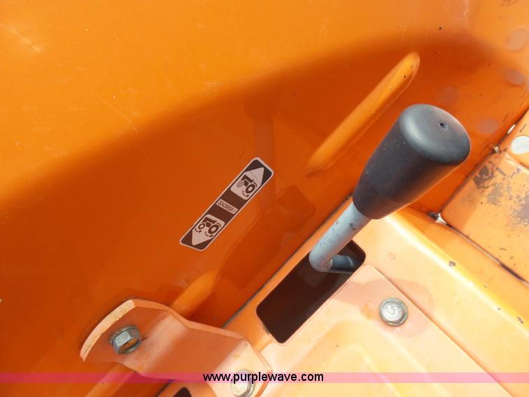 image for item DB4521 1985 Kubota L2250D MFWD tractor