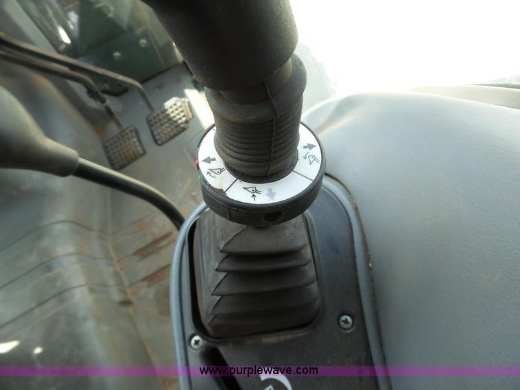 image for item DB4529 2009 New Holland TN60DA MFWD tractor