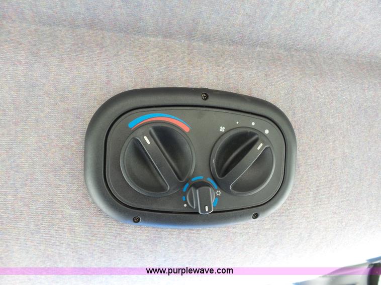 image for item DB4529 2009 New Holland TN60DA MFWD tractor