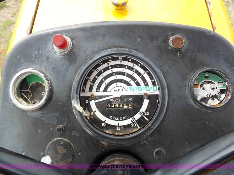 image for item DB4534 John Deere 401B tractor