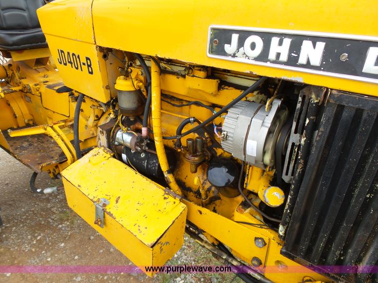 image for item DB4534 John Deere 401B tractor