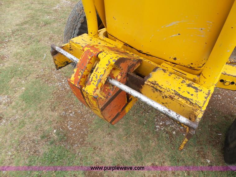 image for item DB4534 John Deere 401B tractor