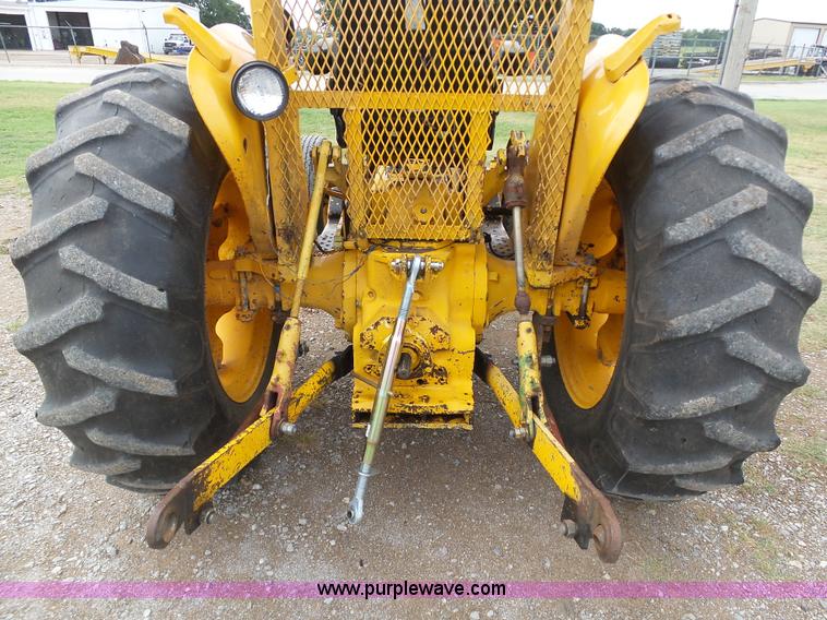 image for item DB4534 John Deere 401B tractor
