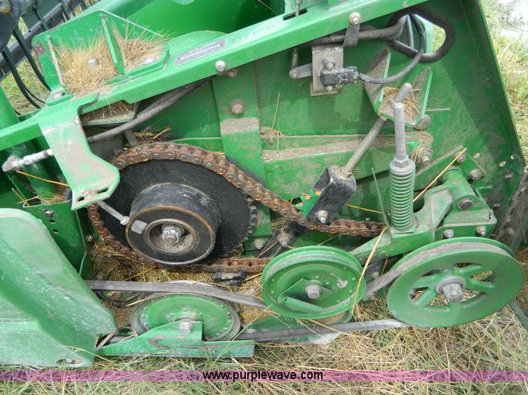 image for item J5088 2006 John Deere 635F flex head