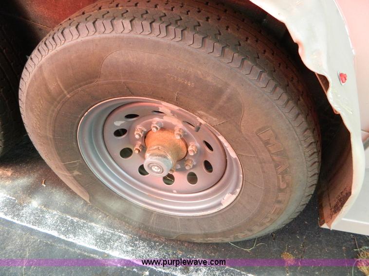 image for item J5109 2014 Liberty Travalong livestock trailer