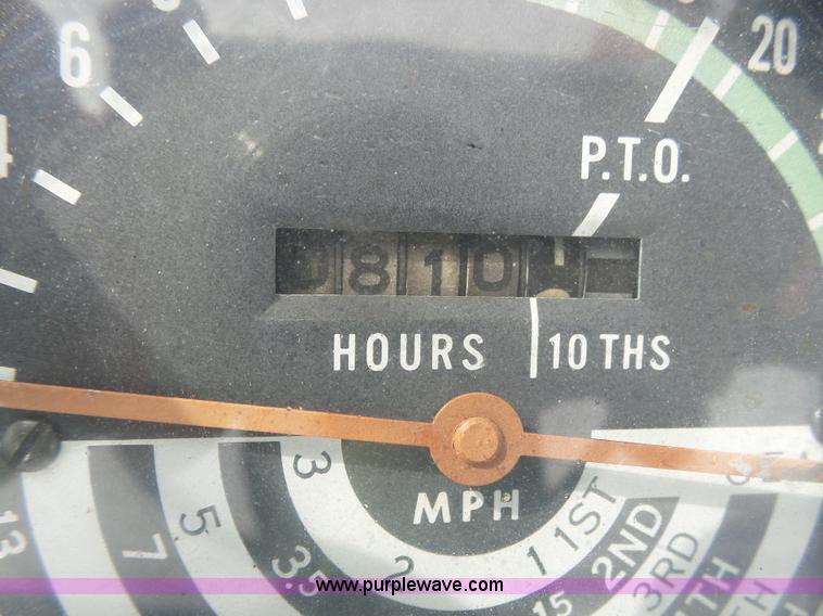 image for item J6007 1960 John Deere 2010 tractor