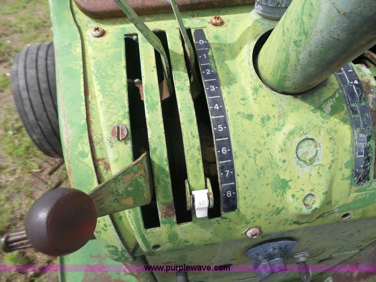 image for item J6007 1960 John Deere 2010 tractor