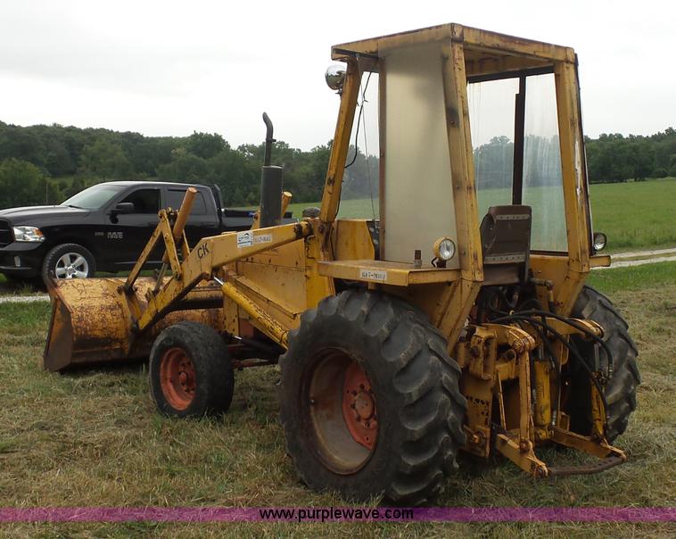 image for item K1612 Case 580B Construction King landscape tractor