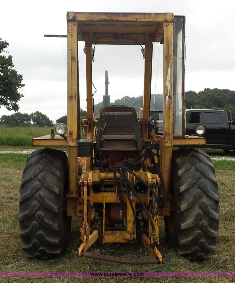 image for item K1612 Case 580B Construction King landscape tractor