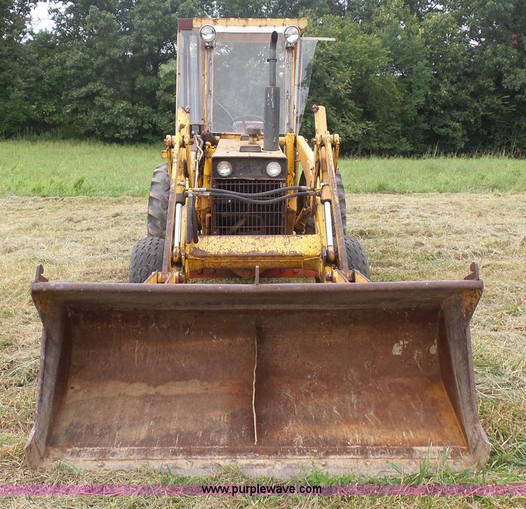 image for item K1612 Case 580B Construction King landscape tractor