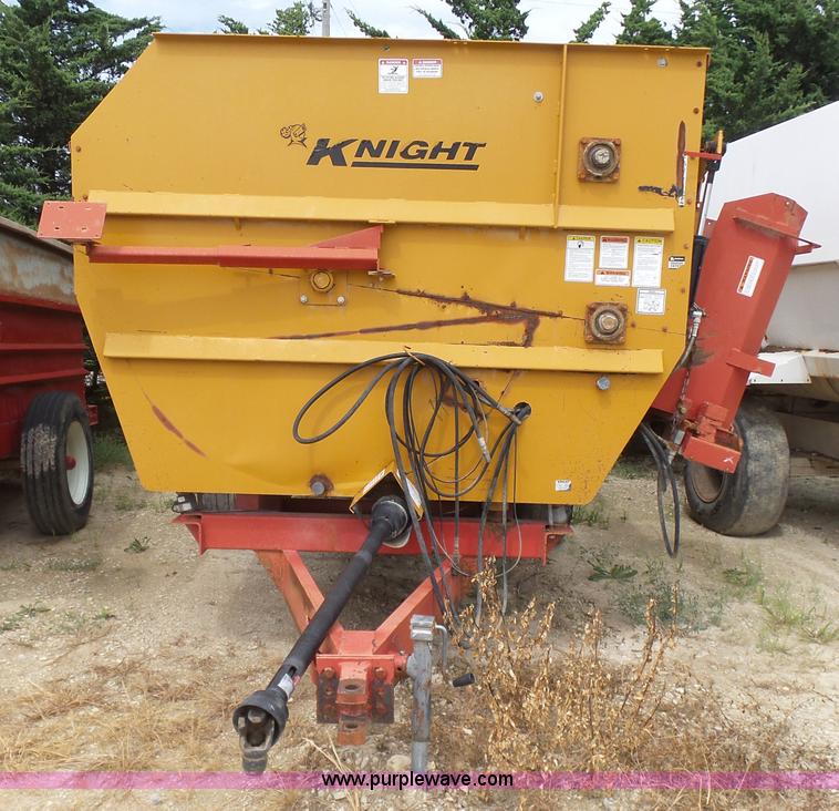 image for item K3079 Knight feed wagon
