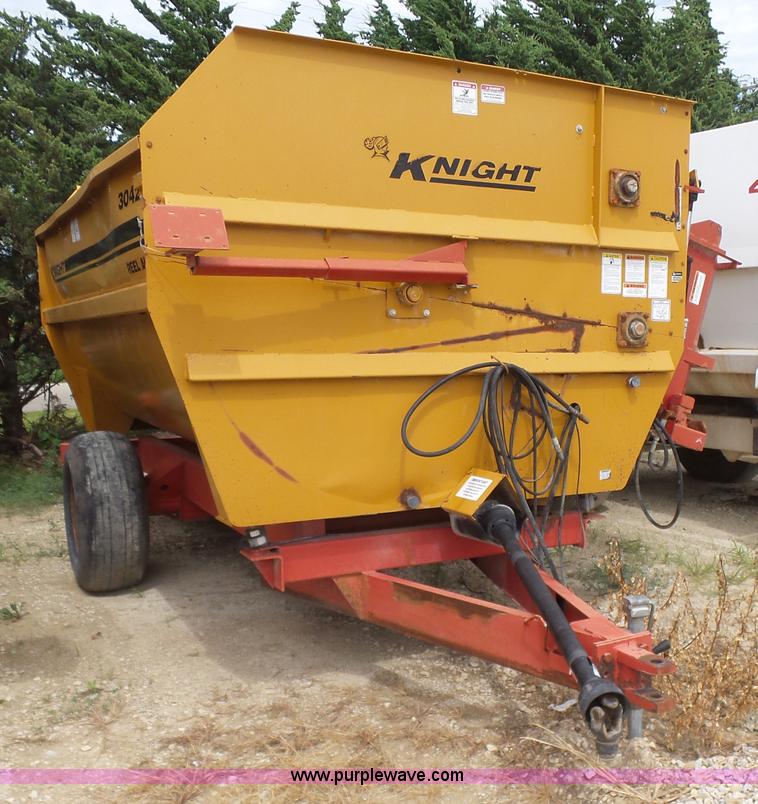 image for item K3079 Knight feed wagon