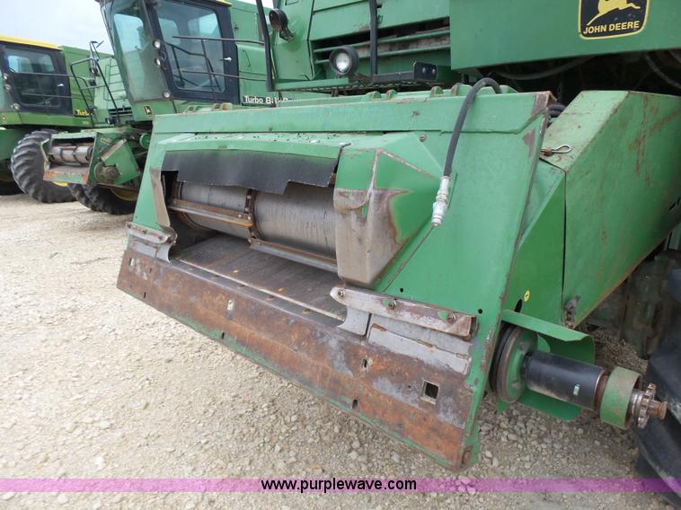 image for item K3082 1981 John Deere 6620 Turbo combine