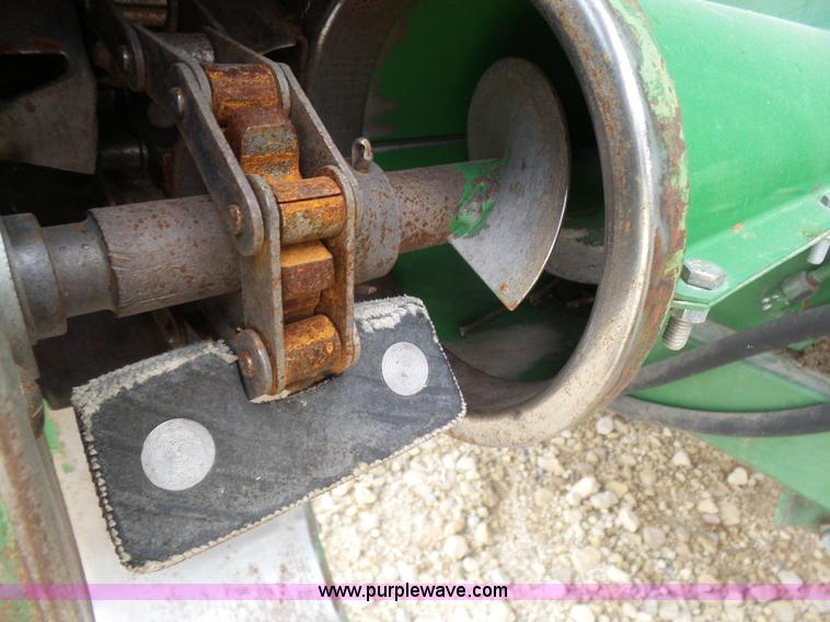 image for item K3082 1981 John Deere 6620 Turbo combine