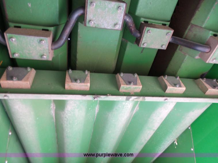 image for item K3082 1981 John Deere 6620 Turbo combine