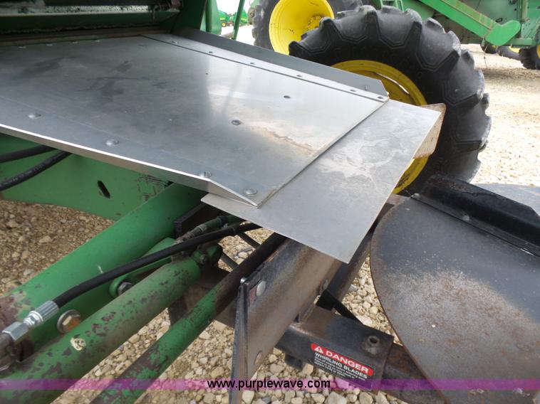 image for item K3082 1981 John Deere 6620 Turbo combine