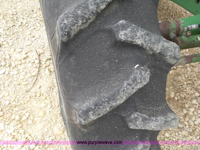 image for item K3082 1981 John Deere 6620 Turbo combine