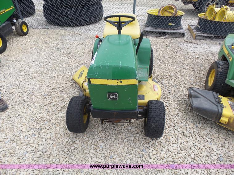 image for item K3083 John Deere 112L lawn mower
