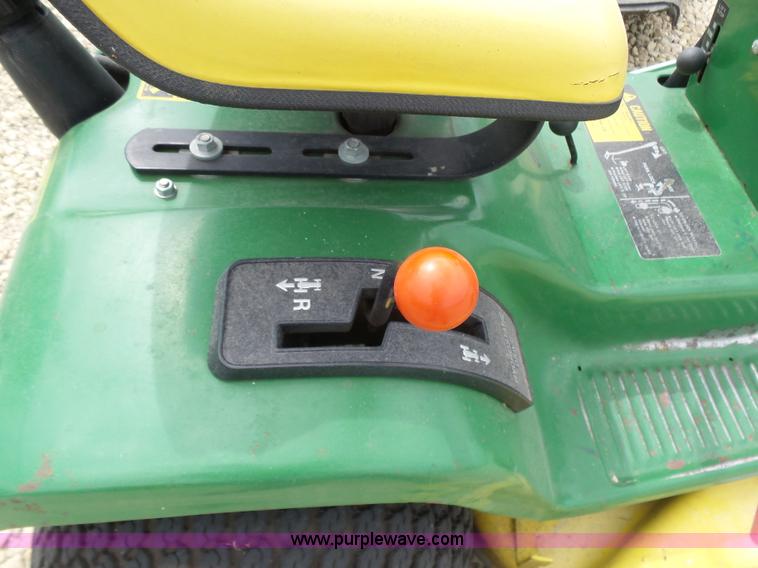 image for item K3083 John Deere 112L lawn mower