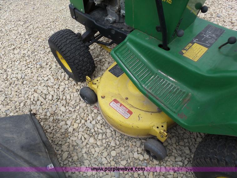 image for item K3083 John Deere 112L lawn mower
