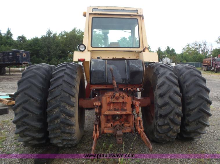 image for item K3572 1972 Case 1370 tractor