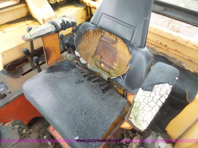 image for item K3572 1972 Case 1370 tractor