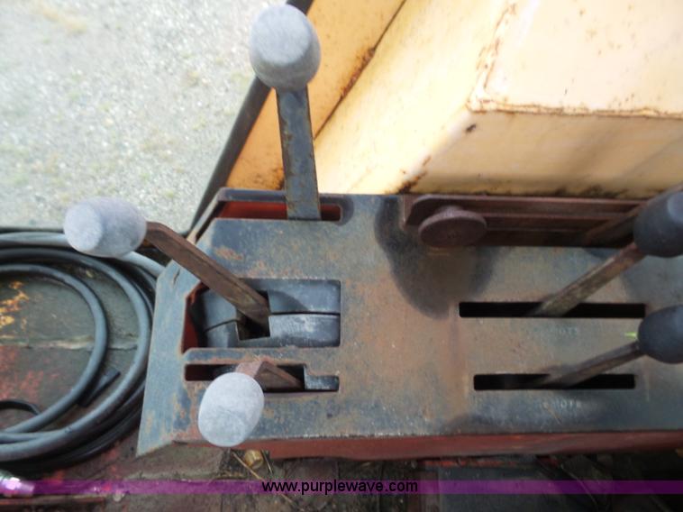 image for item K3572 1972 Case 1370 tractor