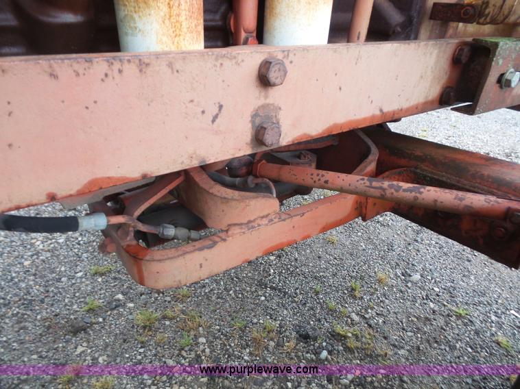 image for item K3572 1972 Case 1370 tractor