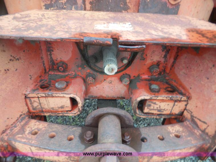 image for item K3572 1972 Case 1370 tractor