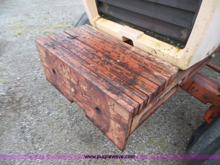 image for item K3572 1972 Case 1370 tractor