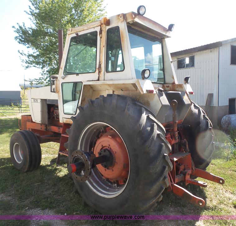 image for item K3581 1988 Case 1570 tractor