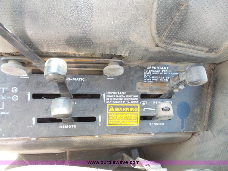 image for item K3581 1988 Case 1570 tractor