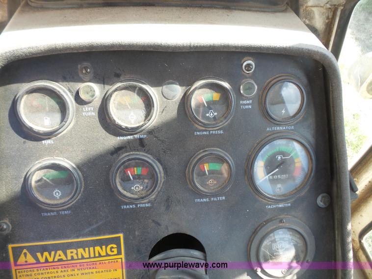 image for item K3581 1988 Case 1570 tractor