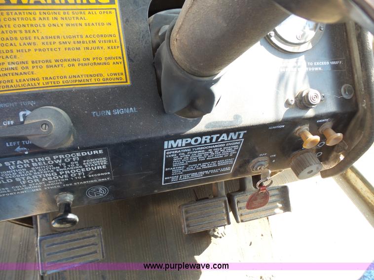 image for item K3581 1988 Case 1570 tractor