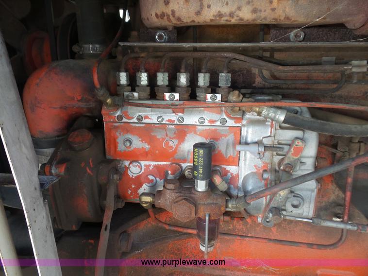 image for item K3581 1988 Case 1570 tractor