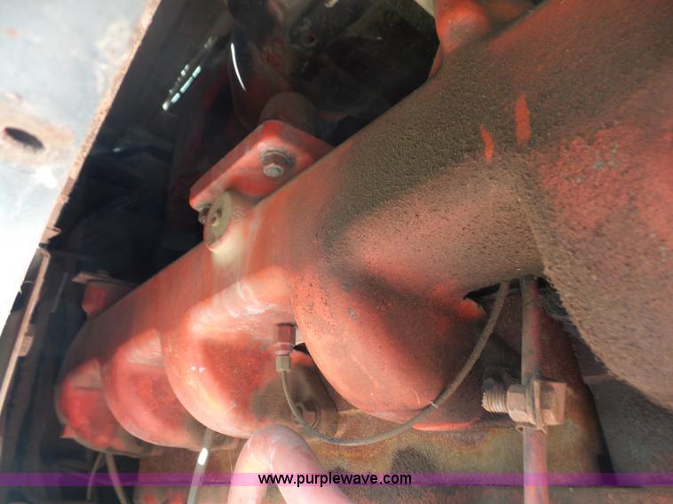 image for item K3581 1988 Case 1570 tractor