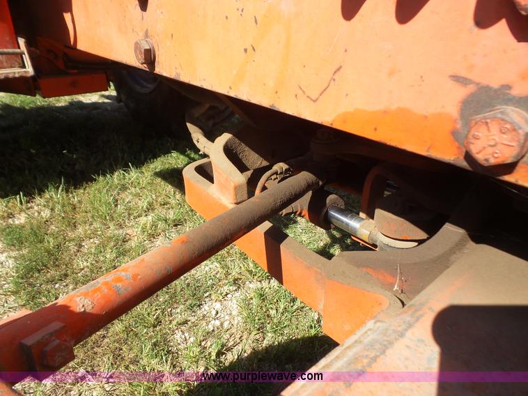 image for item K3581 1988 Case 1570 tractor