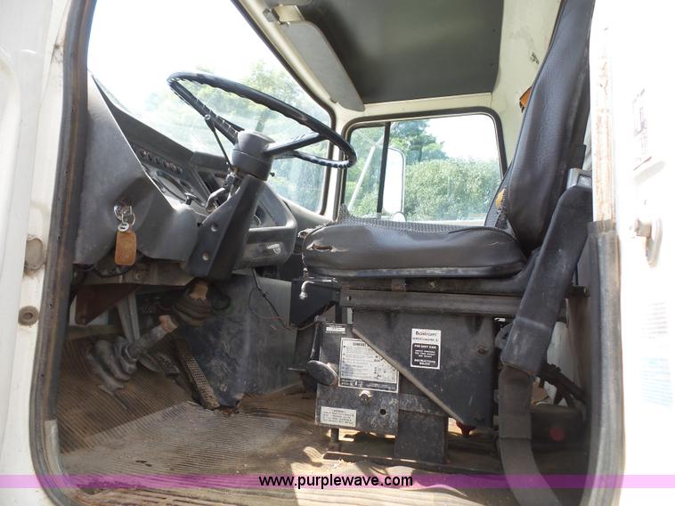 image for item K3602 1984 Ford 8000 Agritruck 1554 applicator truck